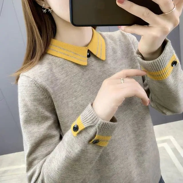 Women's Oversized Knitted Sweater with Doll Neck
