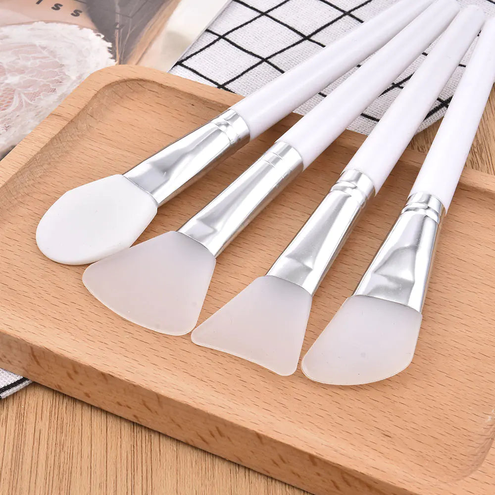 White Silicone Facial Mask Brush for Skin Care (1pc)