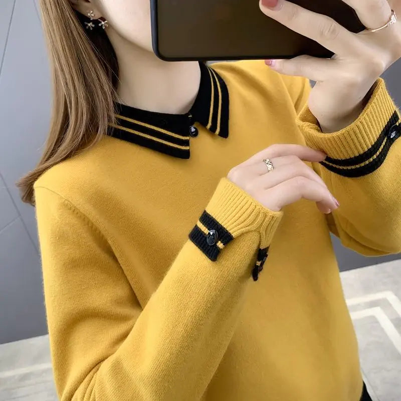 Women's Oversized Knitted Sweater with Doll Neck