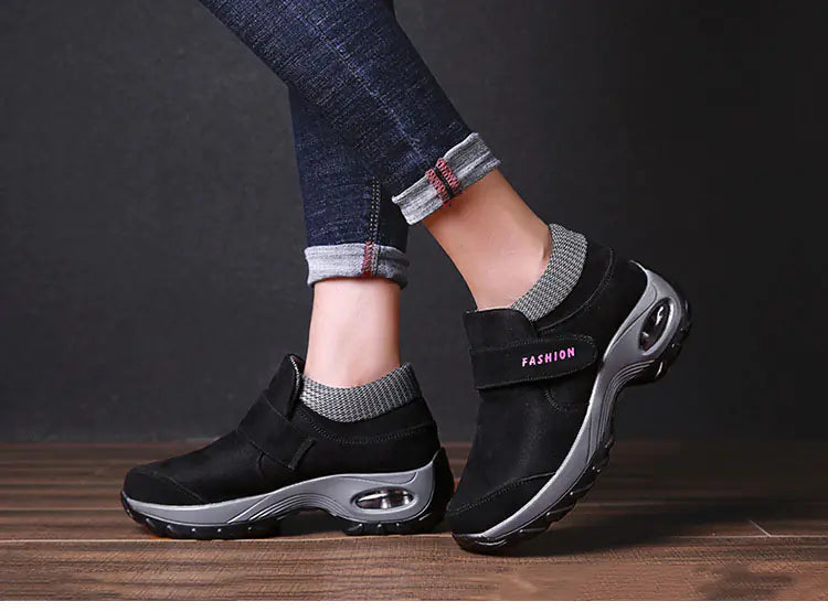 Warm Women's Cushion Sole Non-Slip Sports Shoes